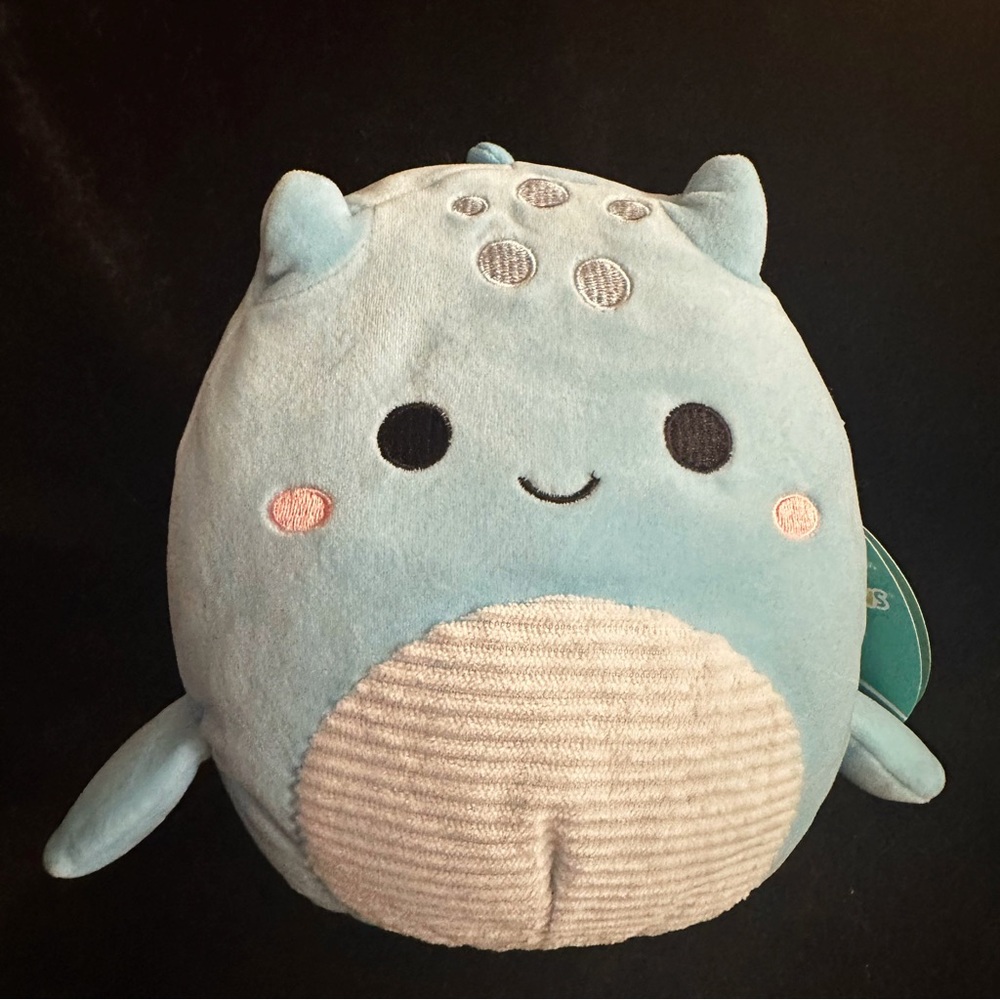 Squishmallows Lune the sea monster
